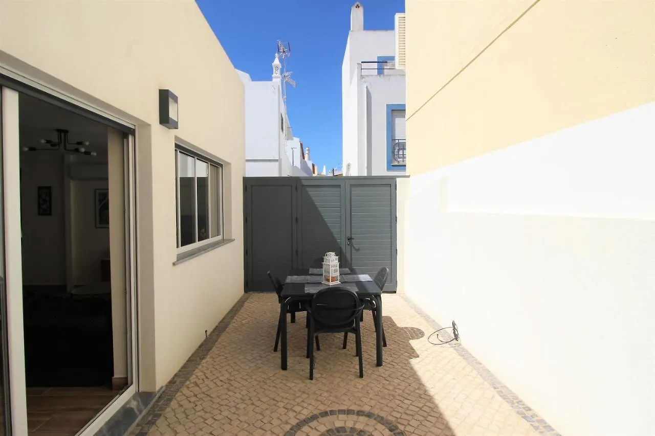 Mimosa House Cabanas 卡巴纳斯·德·塔维拉
